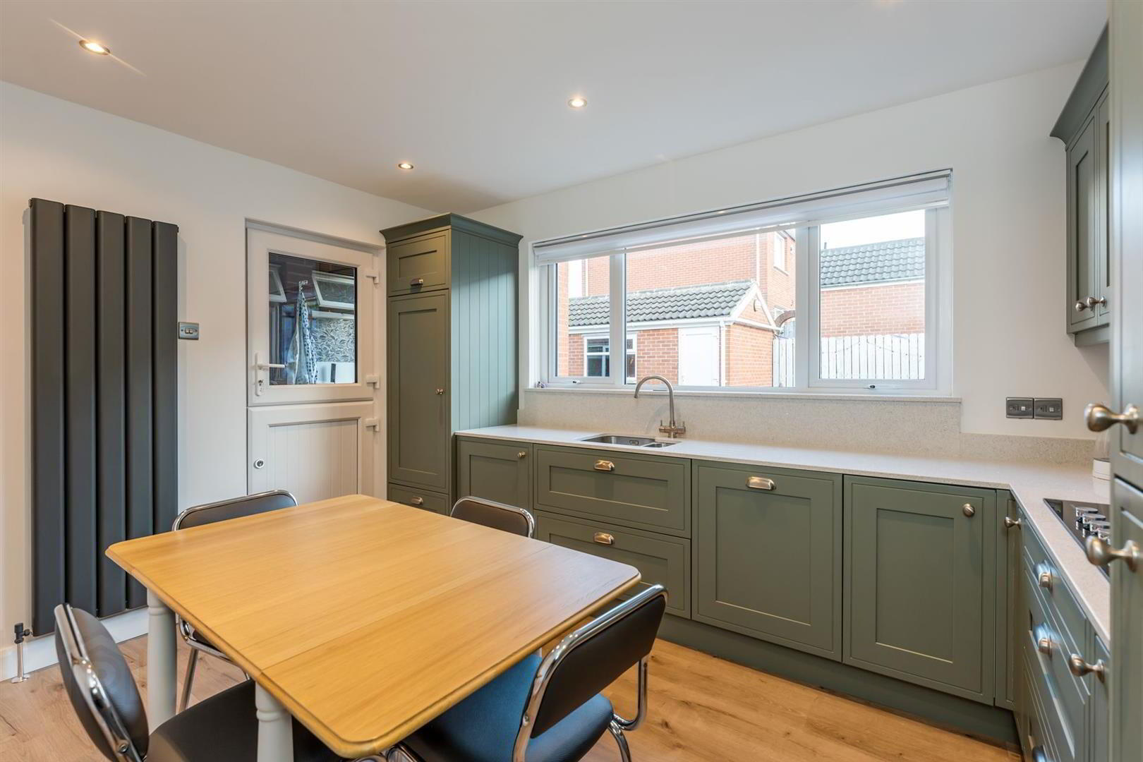 69 Silverbirch Road 9 of 29
