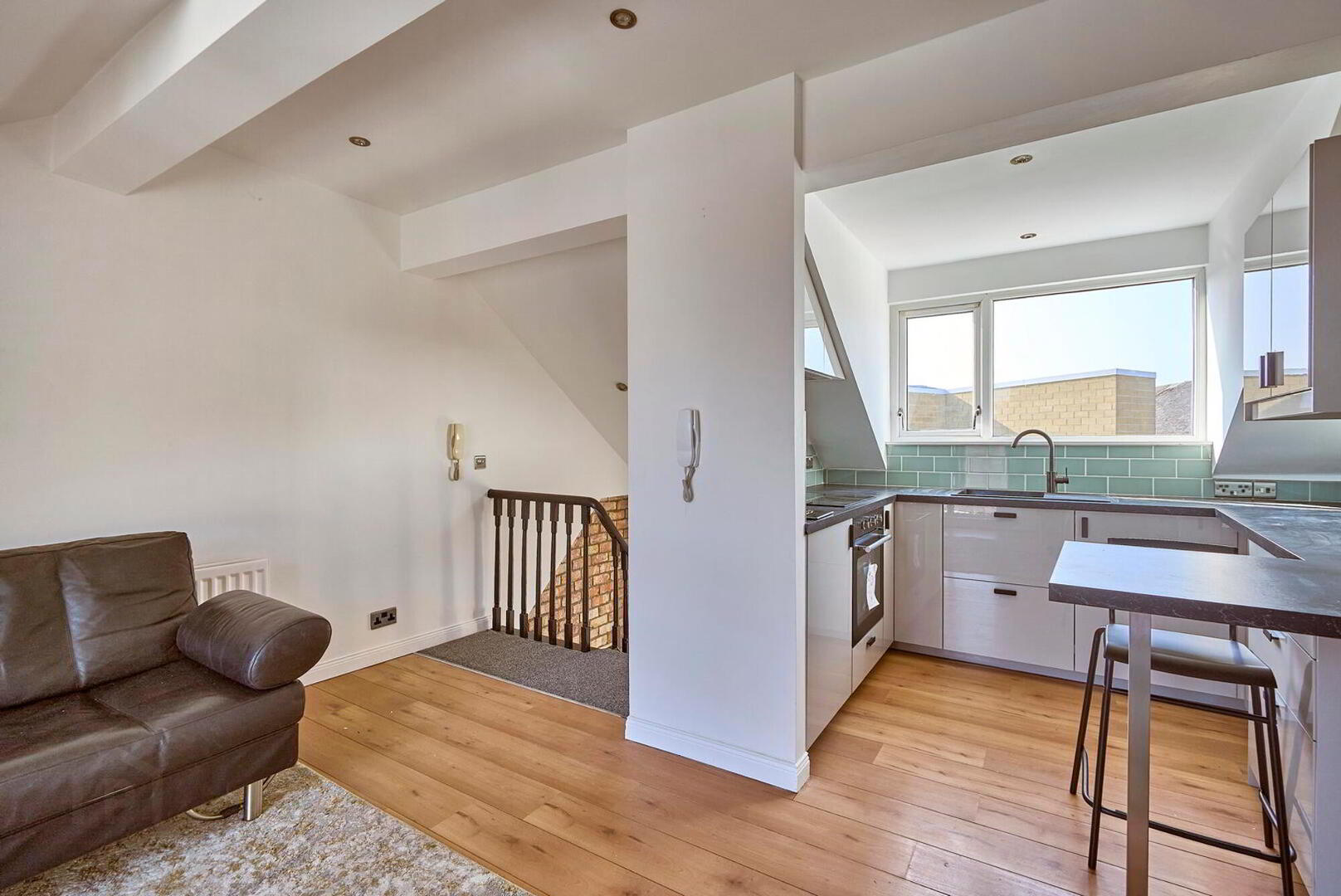 21b King Street 15 of 18