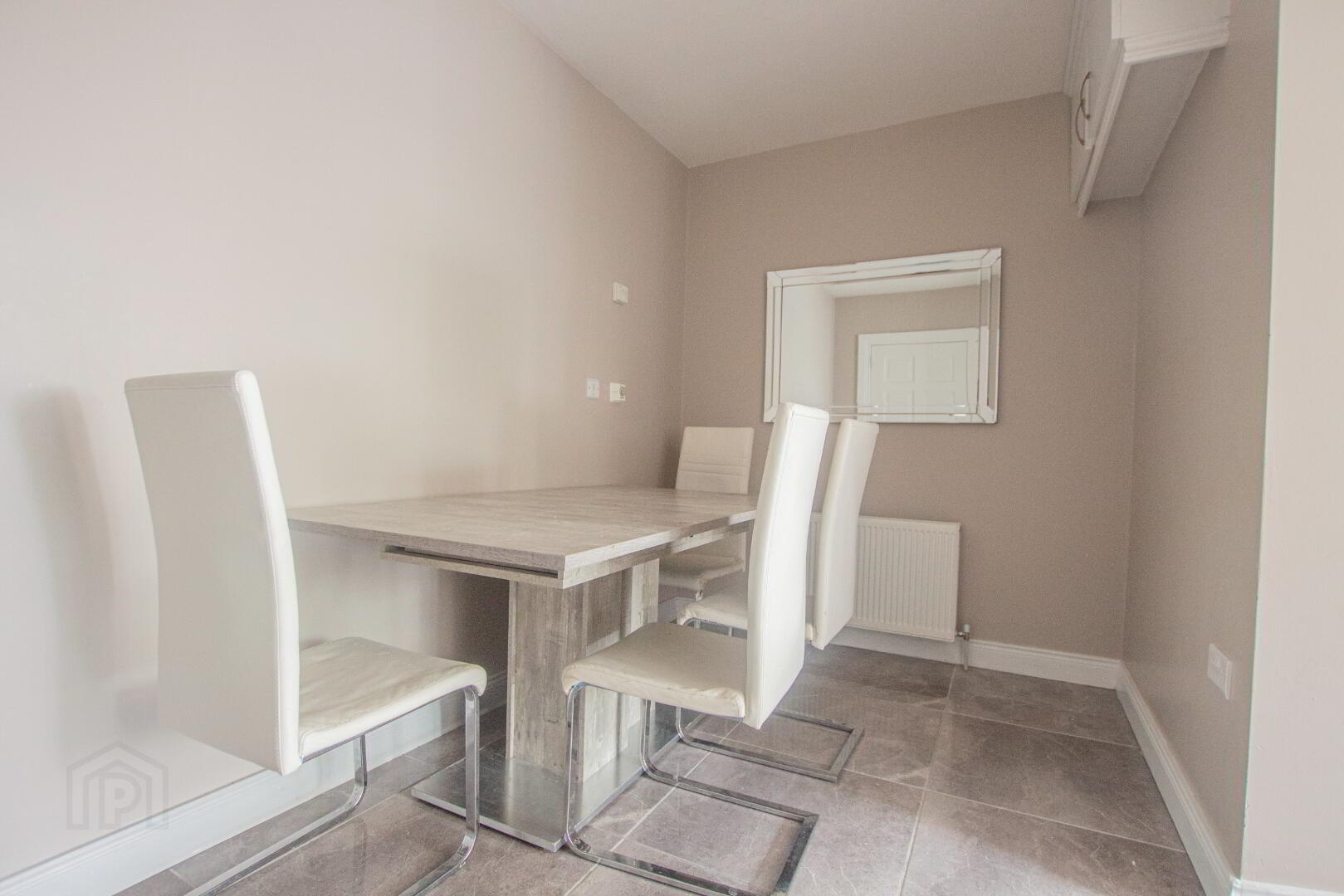 4 Beechland Drive 9 of 19