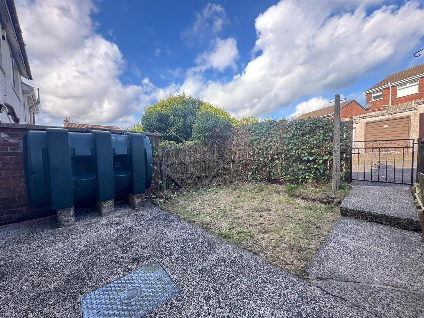 42 Queens Avenue 14 of 15