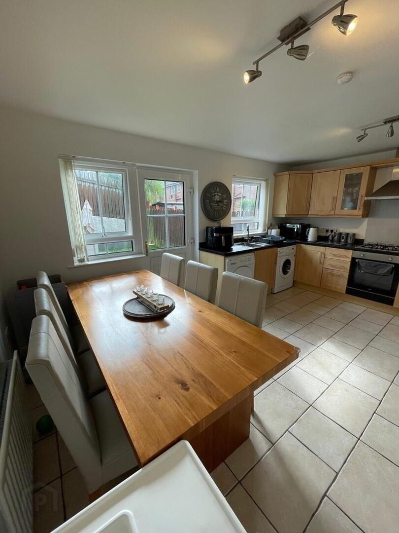 58 Ardvanagh Drive 5 of 12