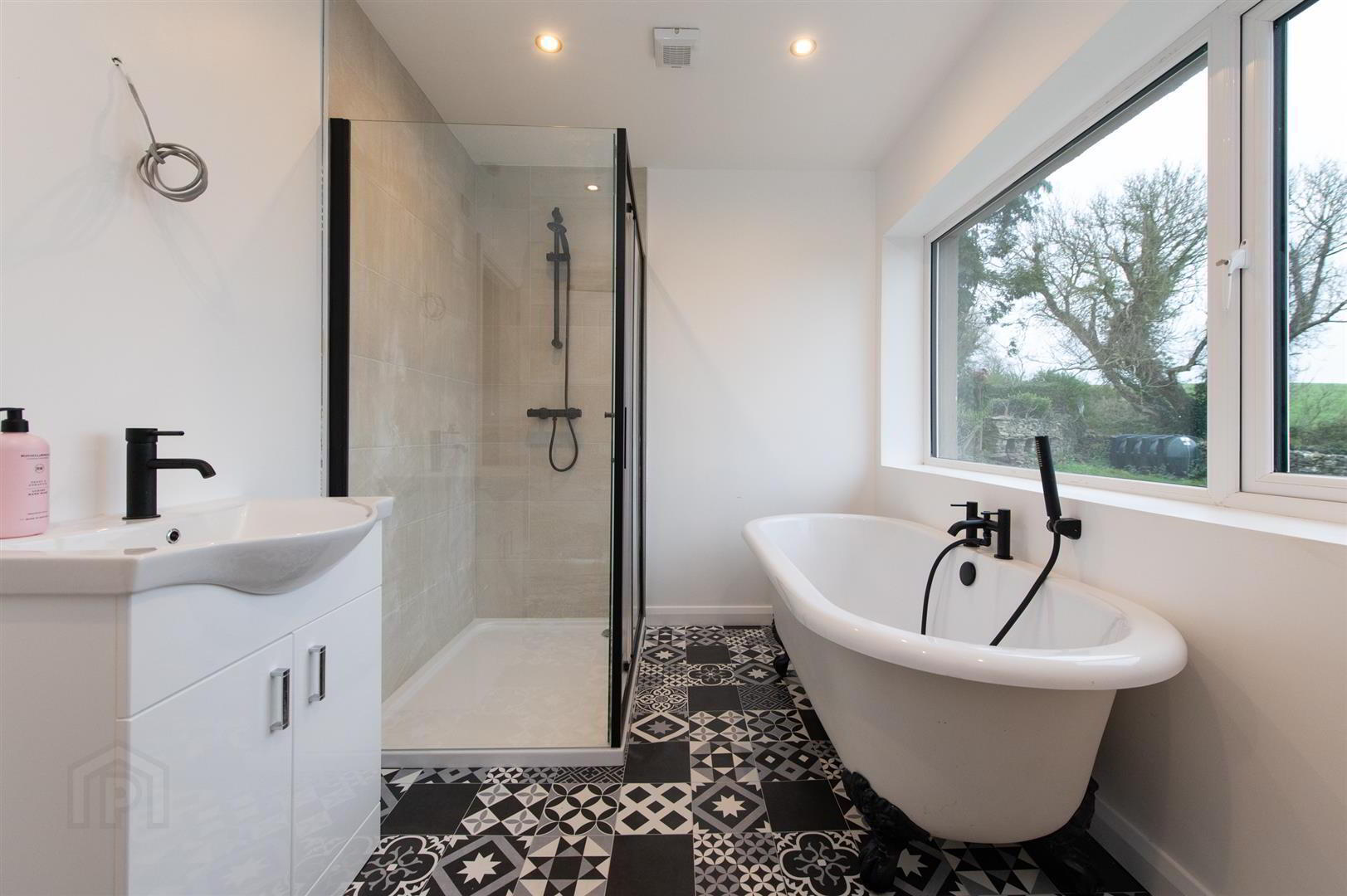 21 Scaddy Road 7 of 20