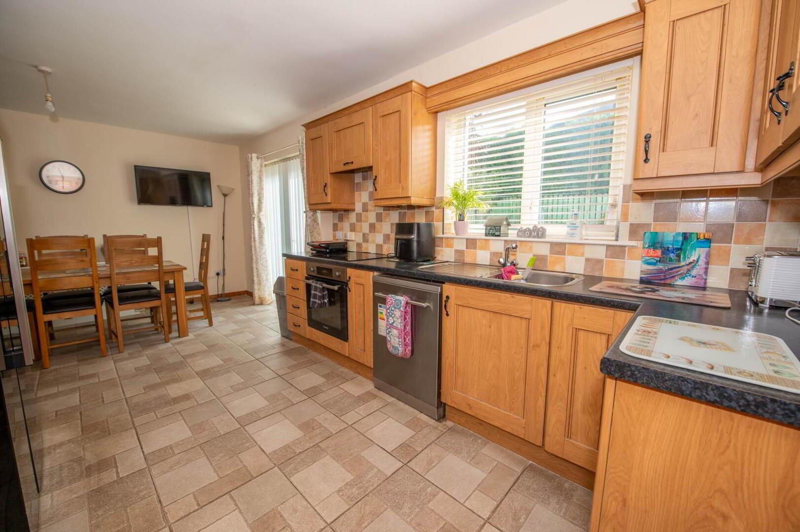 38 Beechwood Park 11 of 46