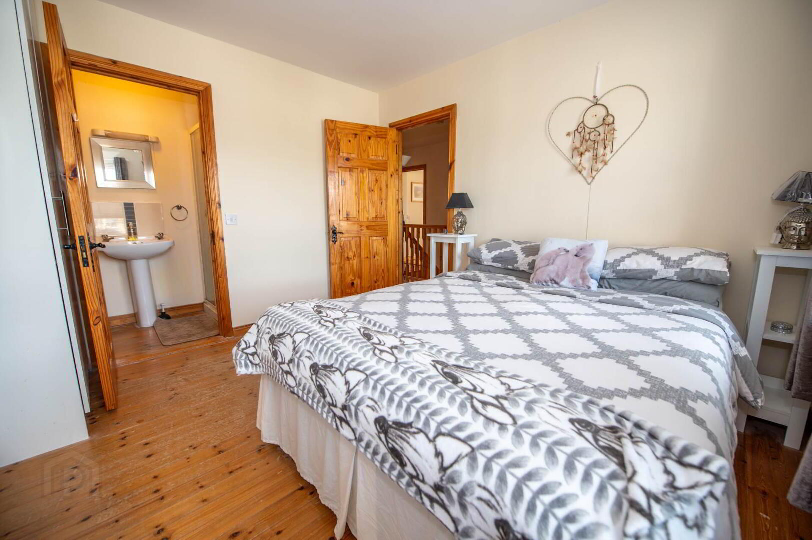 38 Beechwood Park 21 of 46
