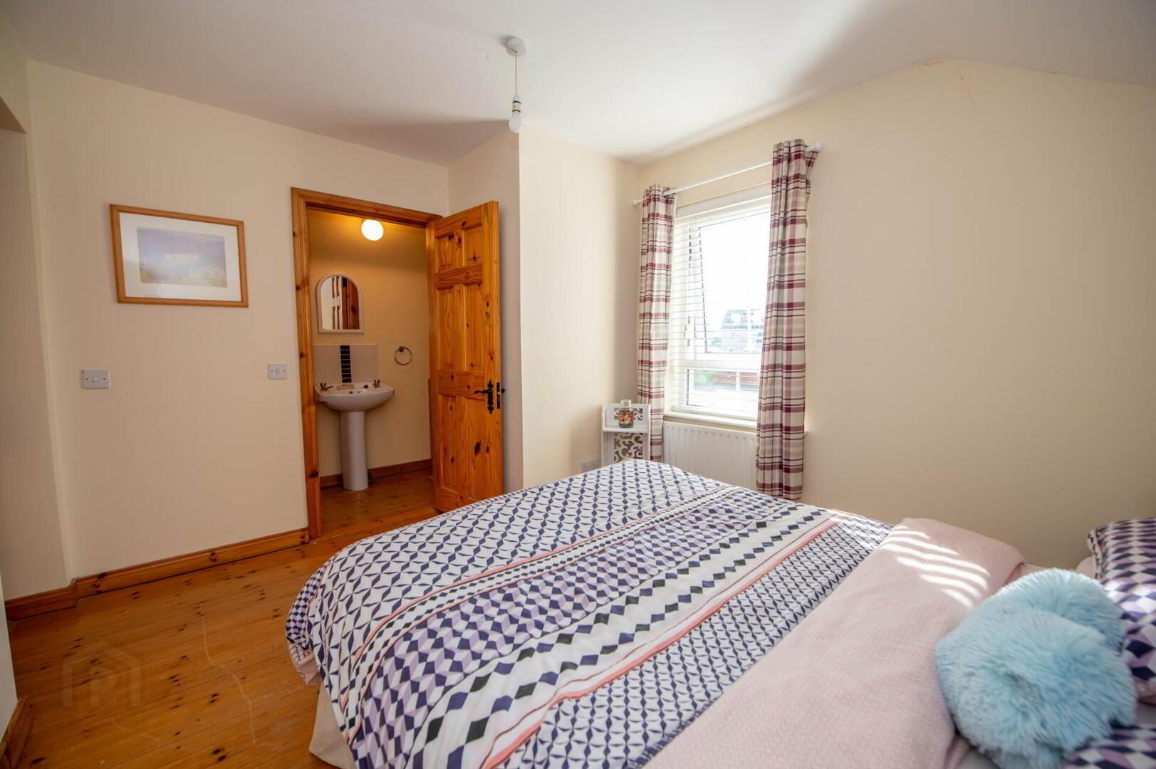 38 Beechwood Park 34 of 46