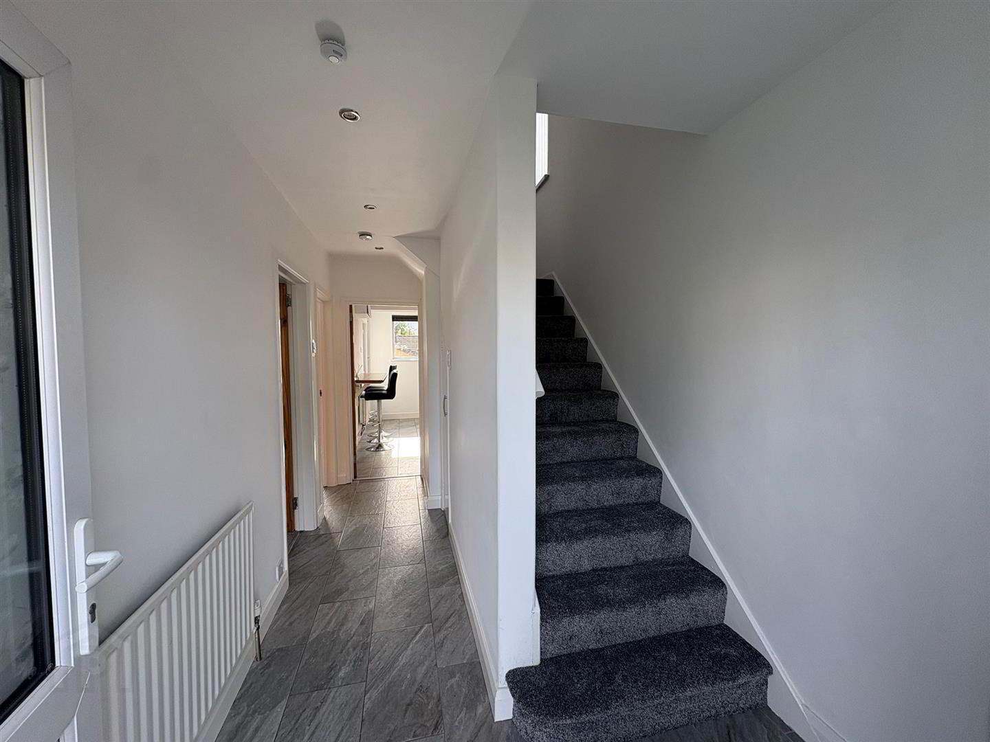 20 Coronation Crescent 2 of 14