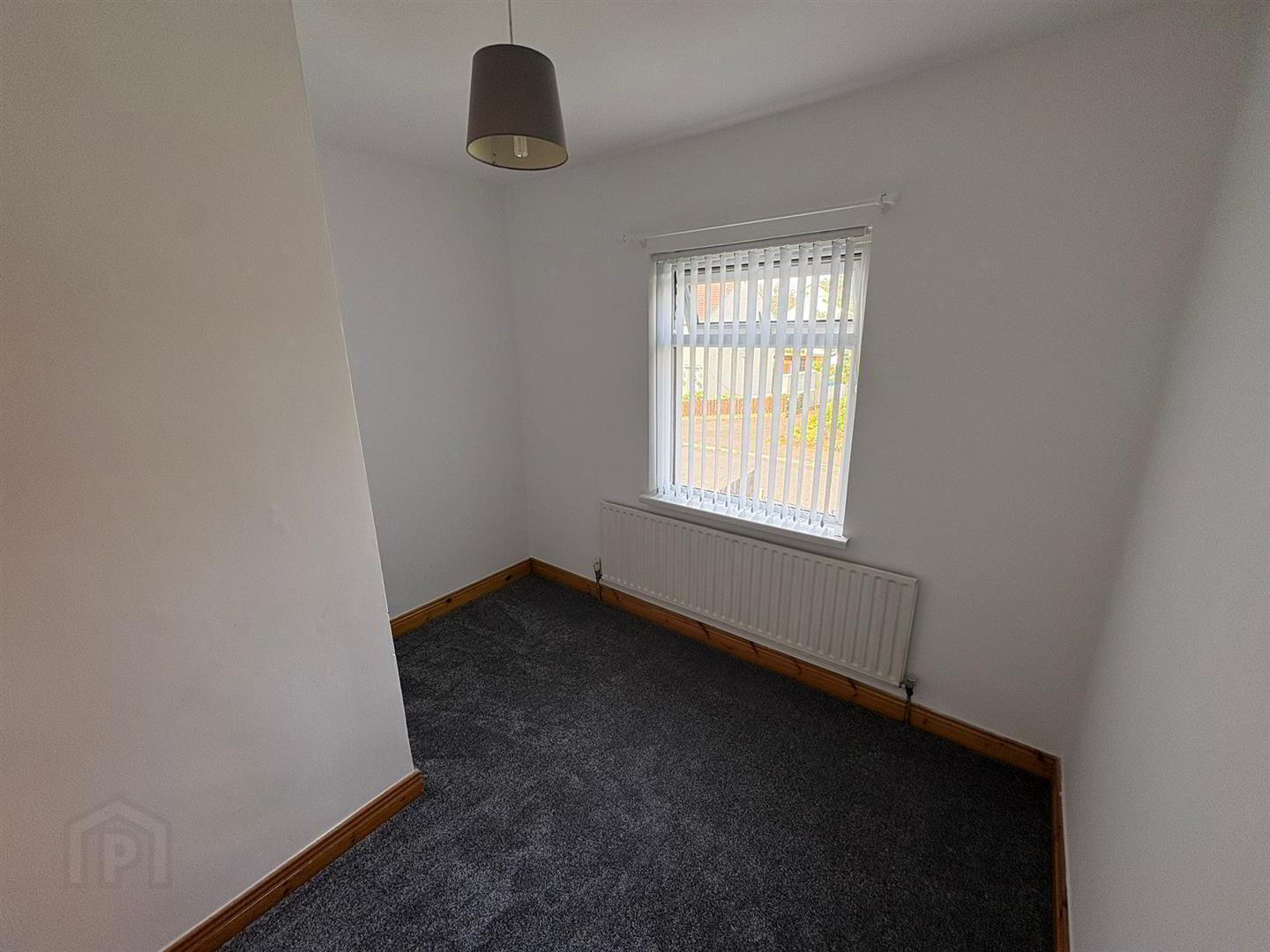 20 Coronation Crescent 7 of 14