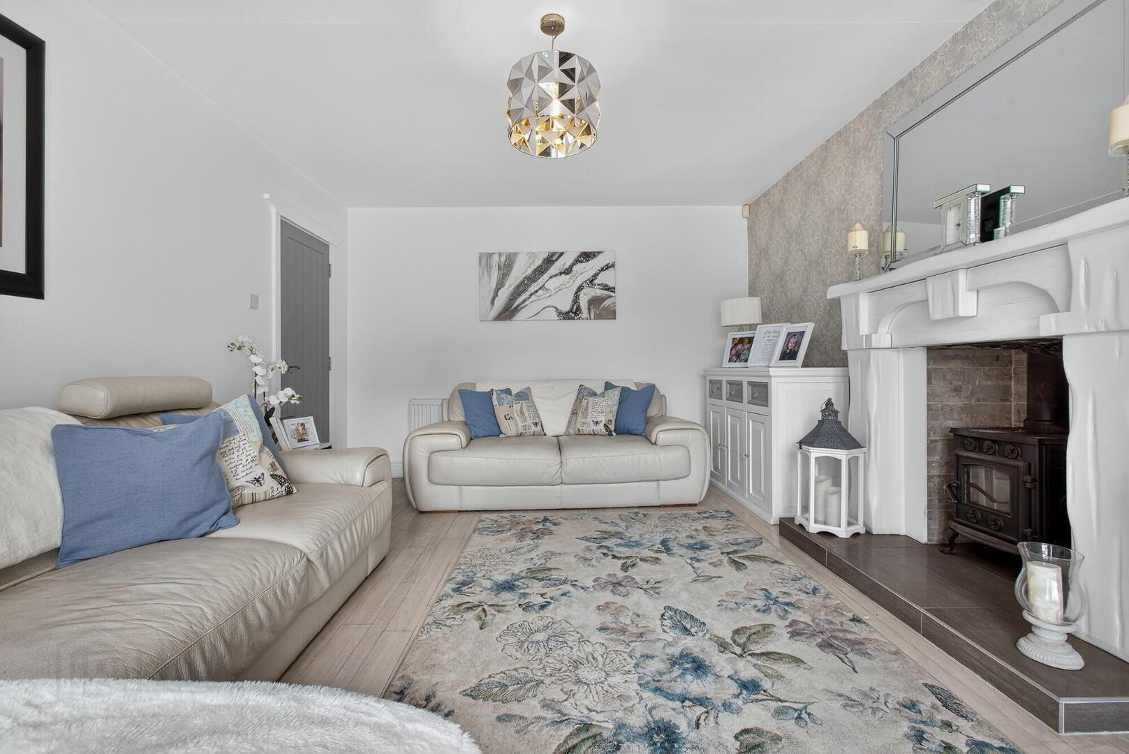 39 Magheramenagh Drive 7 of 29