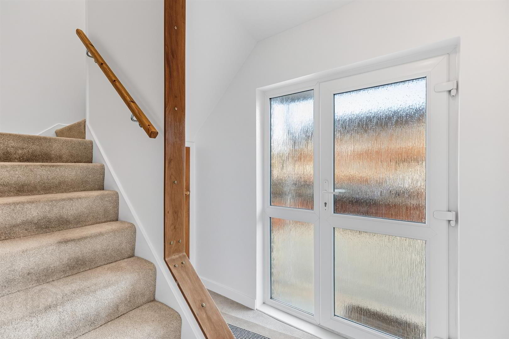 1 Shimna Close 5 of 28
