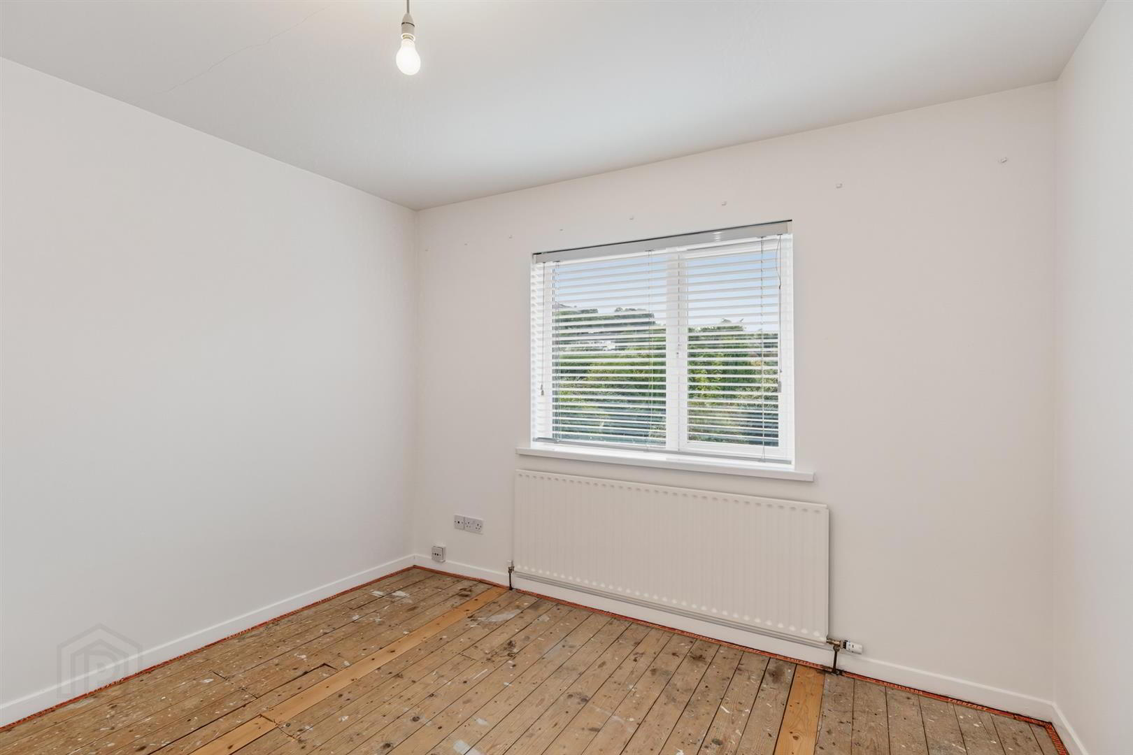1 Shimna Close 19 of 28