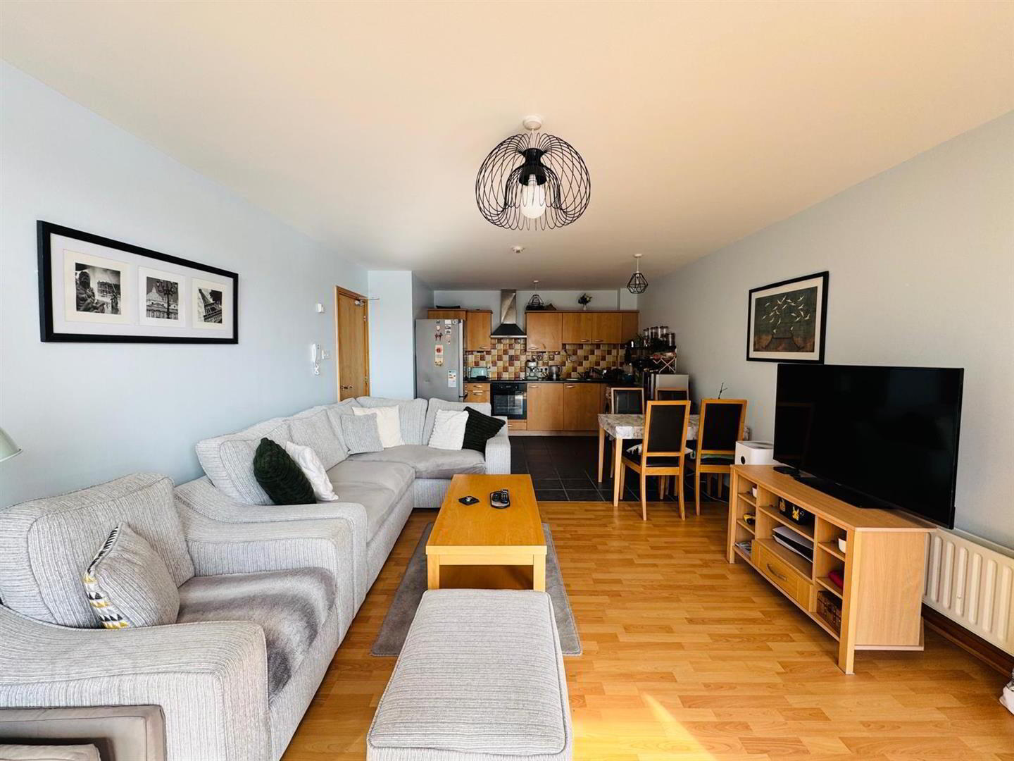 403 Clipper Quay 4 of 14