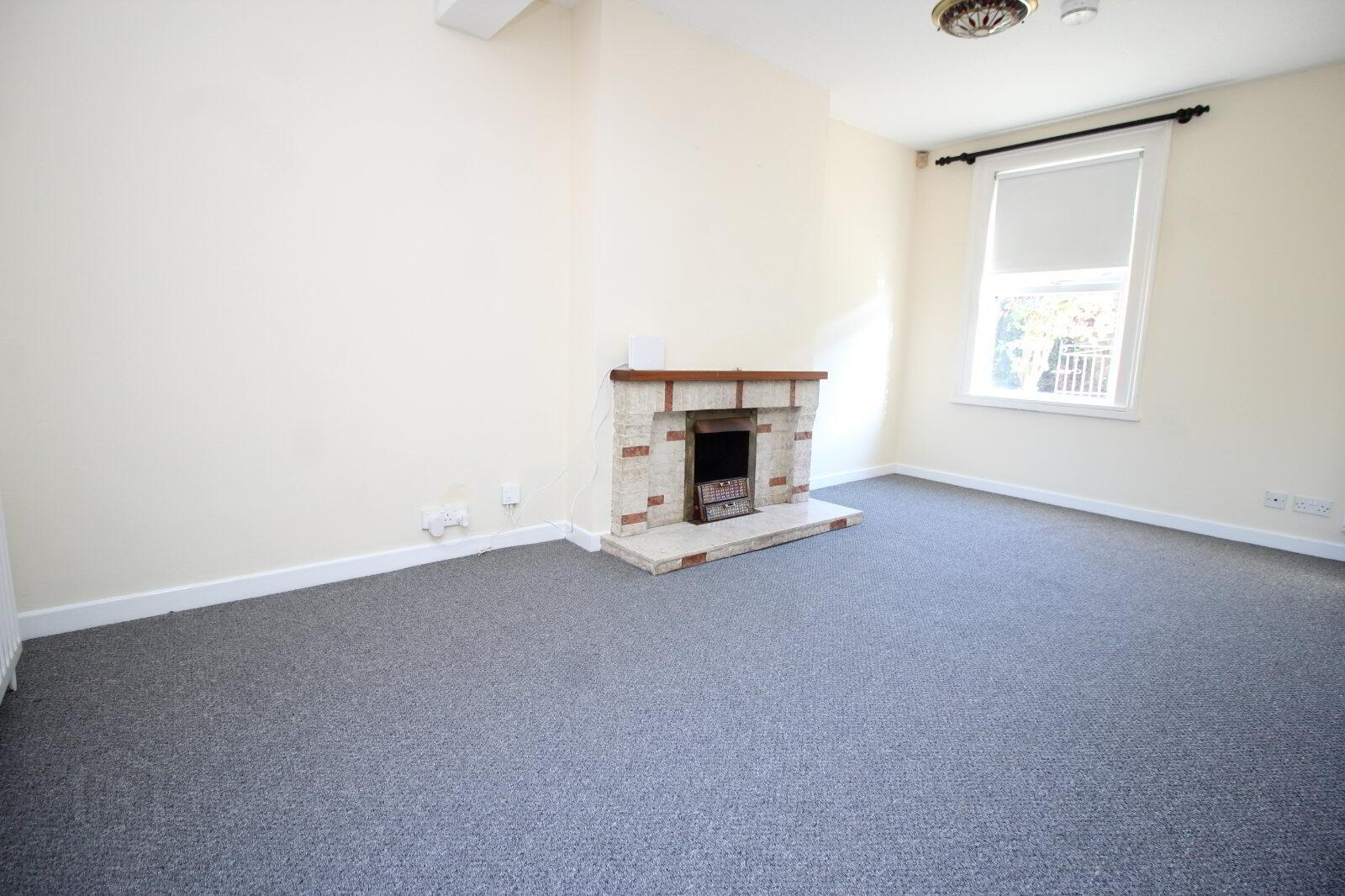 3 Antrim Road 3 of 20