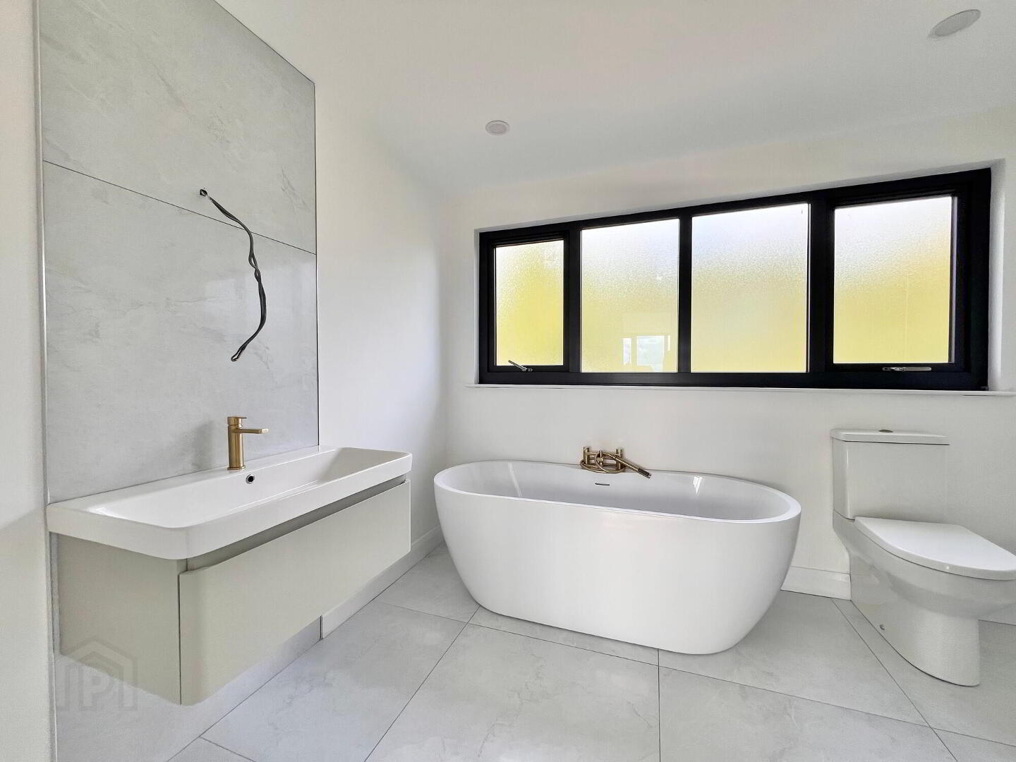 86 Coleraine Road 35 of 45