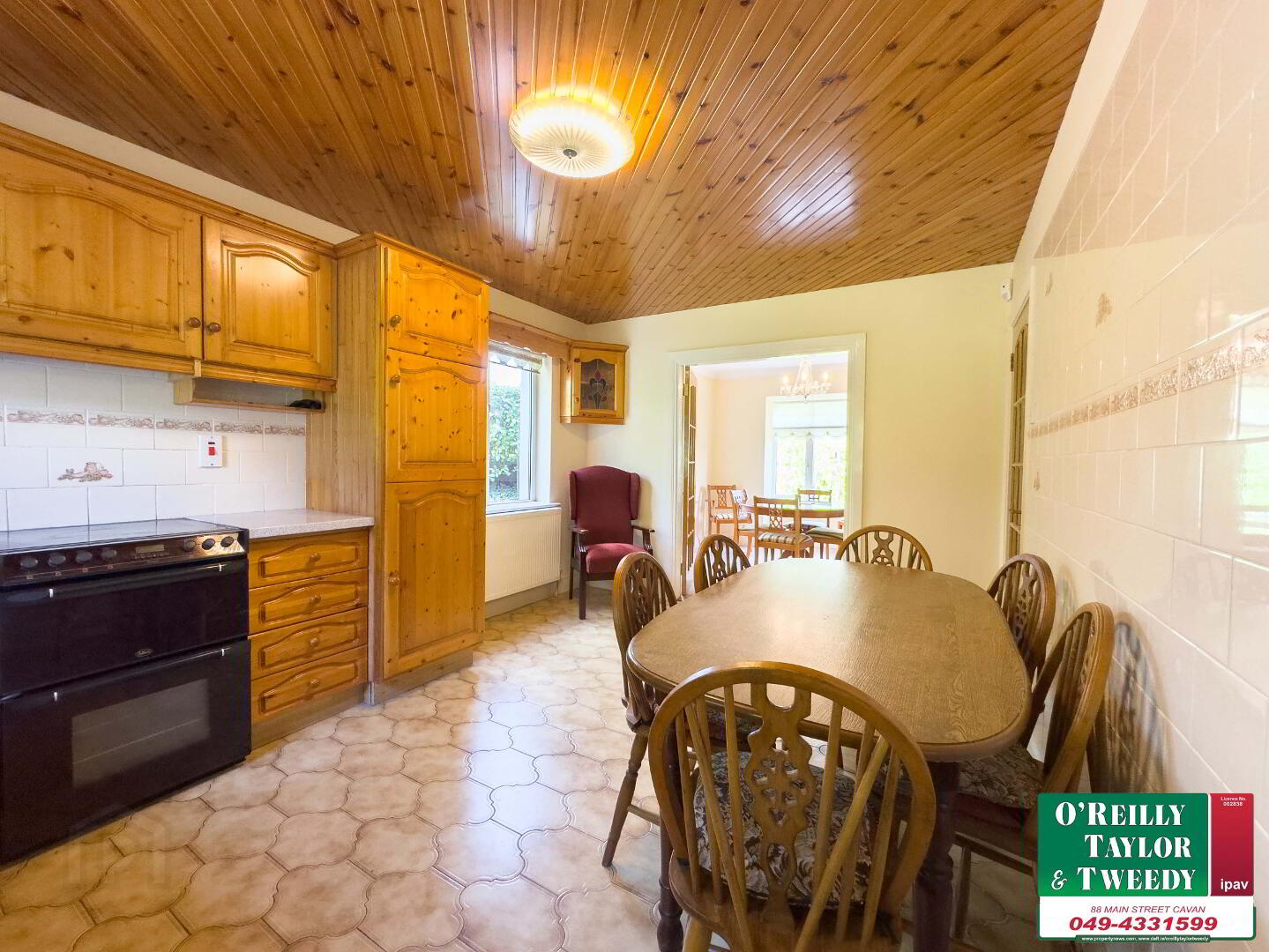 2 Carrickfern 12 of 40