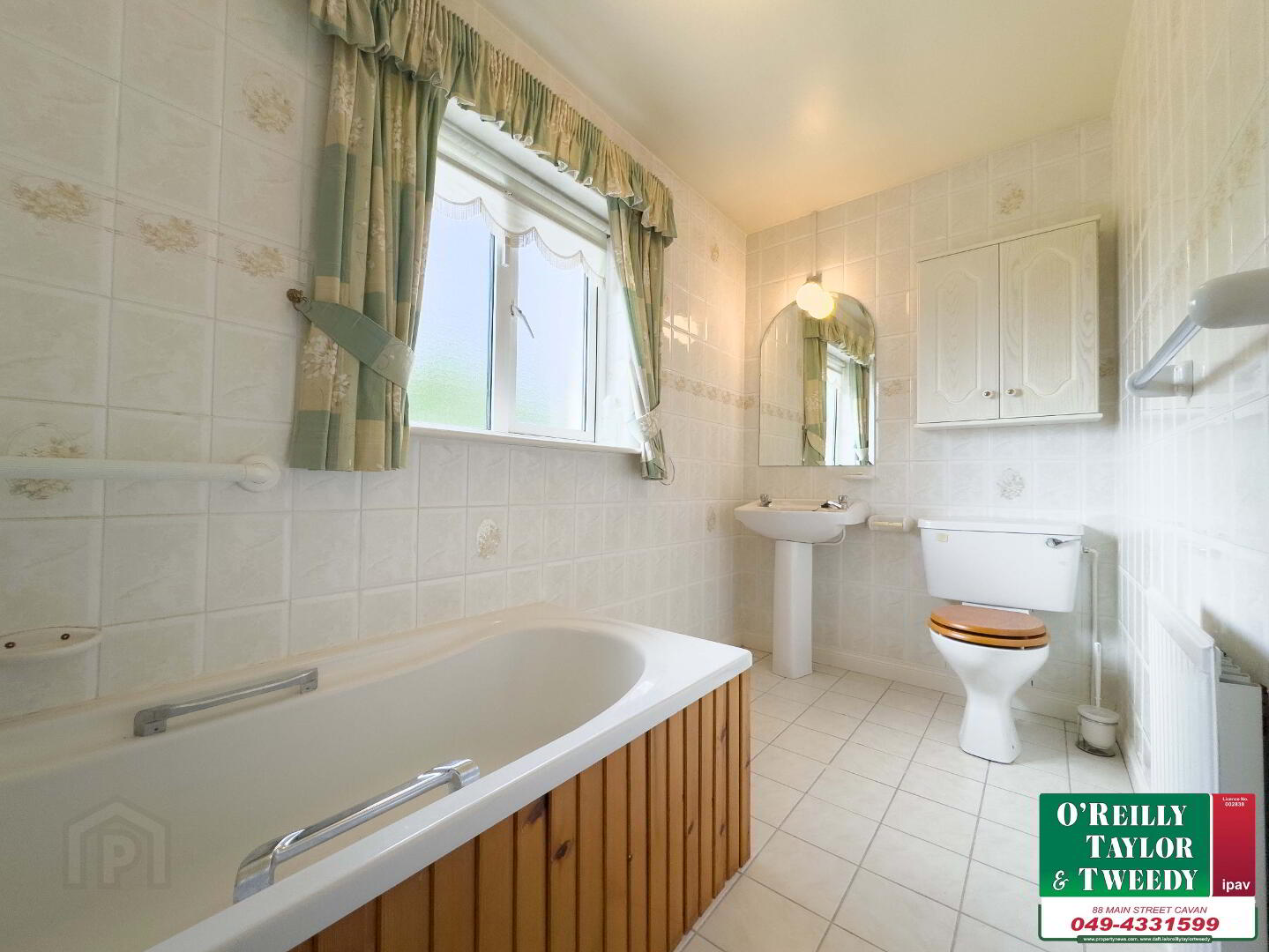 2 Carrickfern 29 of 40