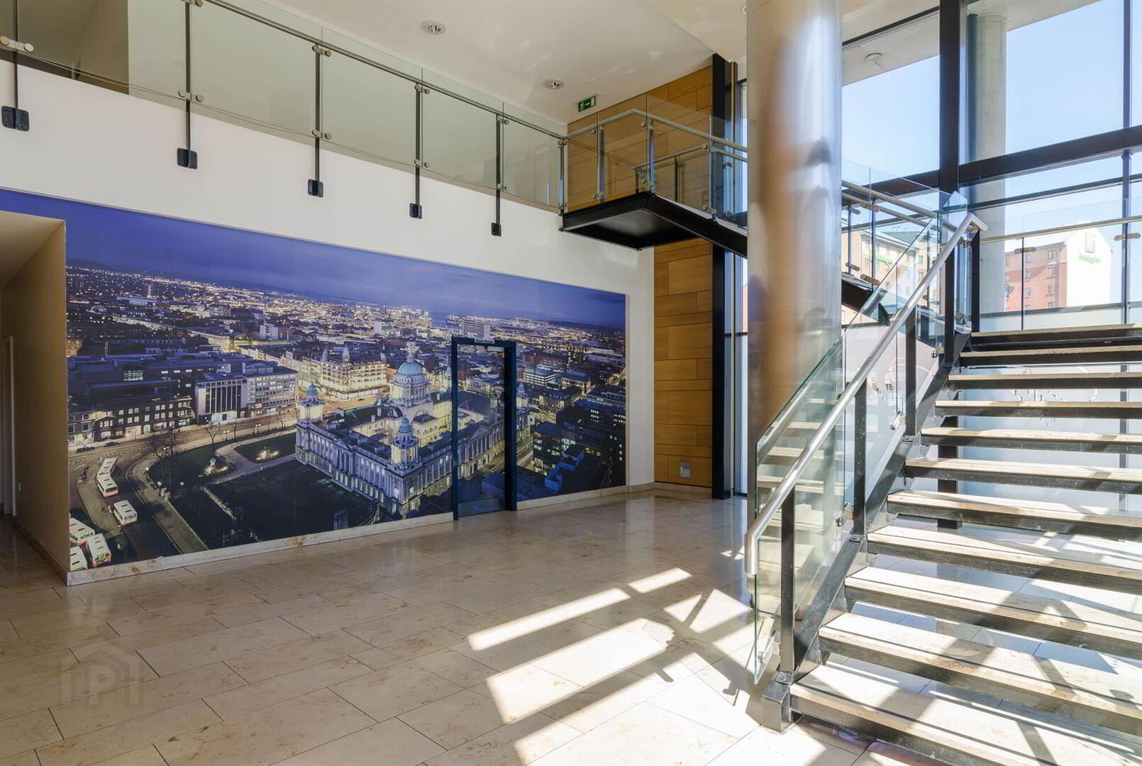 Apt 120 Victoria Place, 20 Wellwood Street 2 of 17