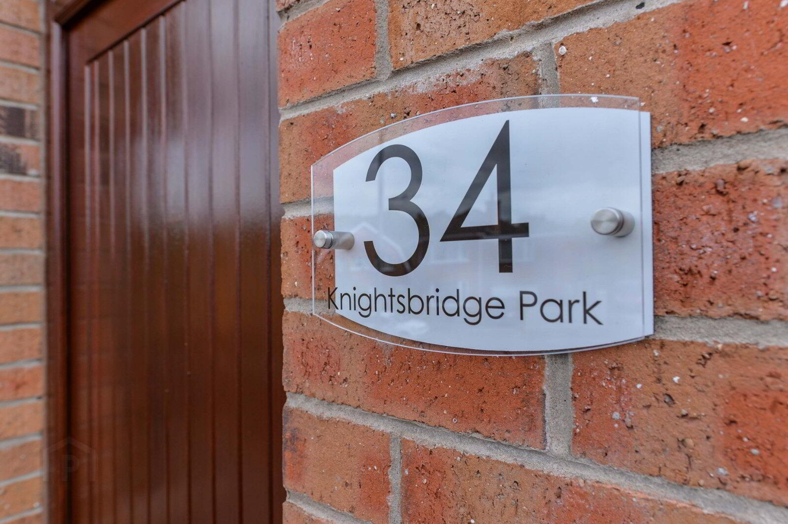 34 Knightsbridge Park 2 of 22