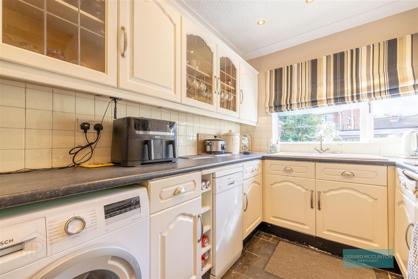50 Whitla Road 10 of 36