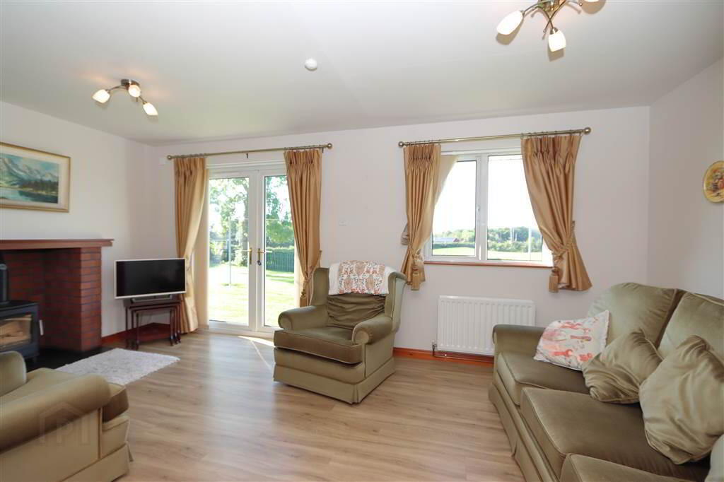 14 Barnet Close 7 of 24