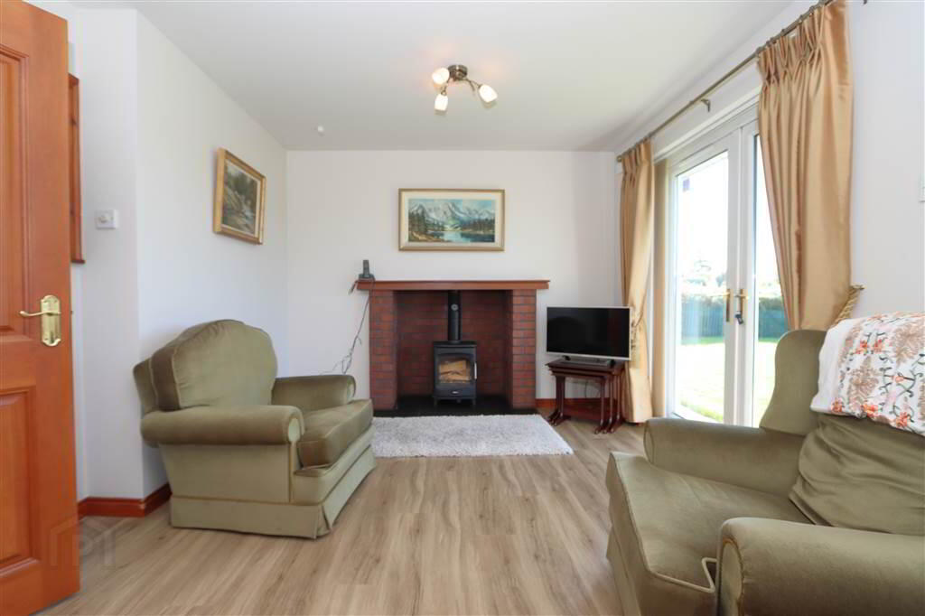 14 Barnet Close 8 of 24
