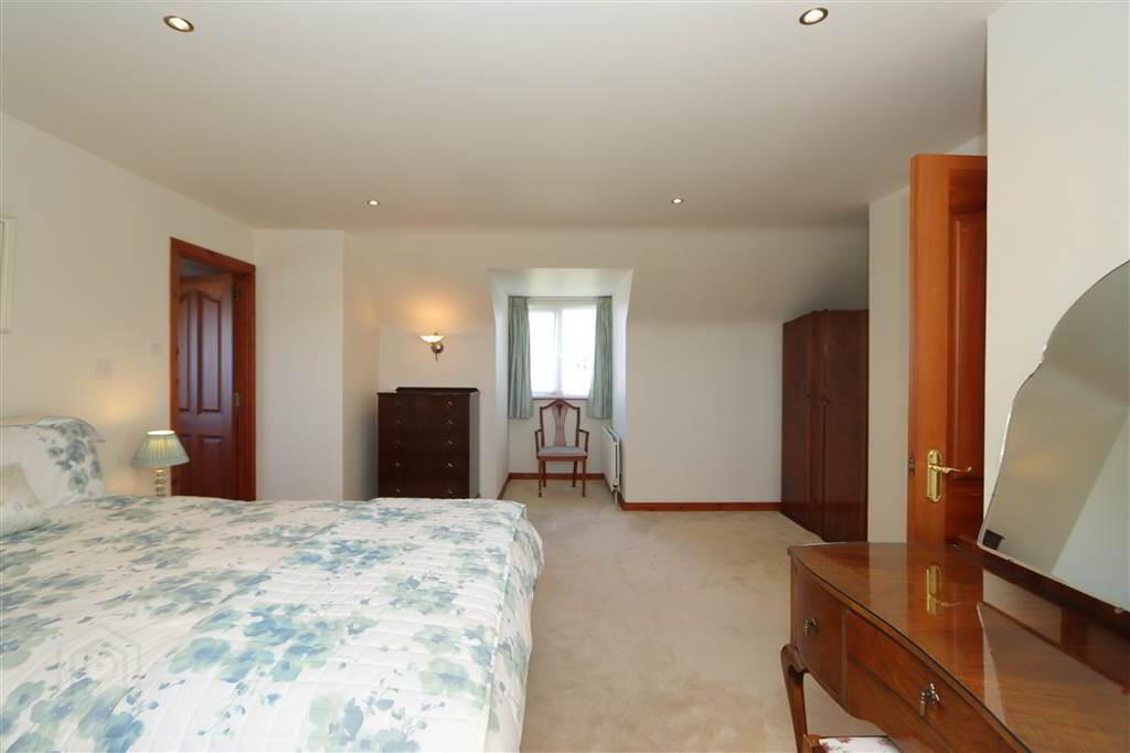 14 Barnet Close 19 of 24