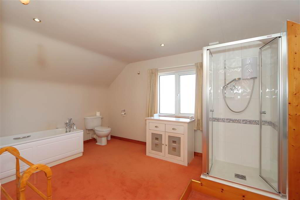 14 Barnet Close 20 of 24