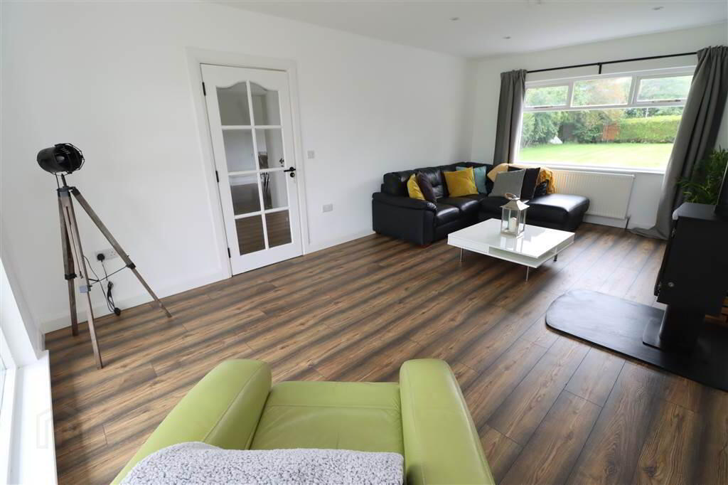 16 Ballyrogan Road 3 of 19