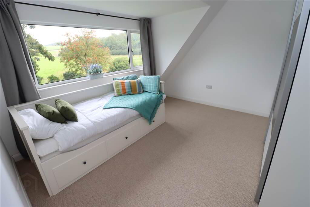 16 Ballyrogan Road 17 of 19