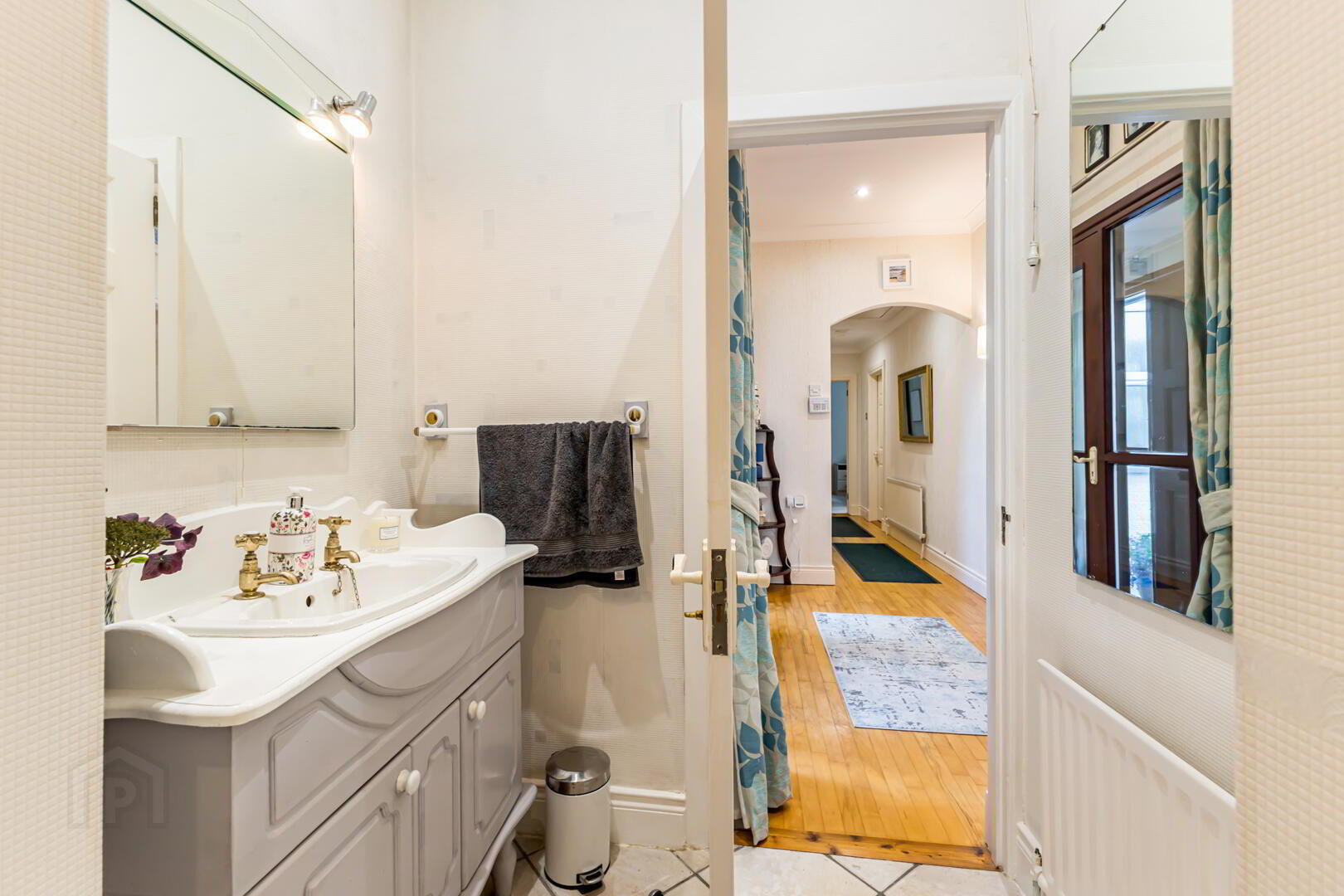 10 Coniston Road 18 of 25