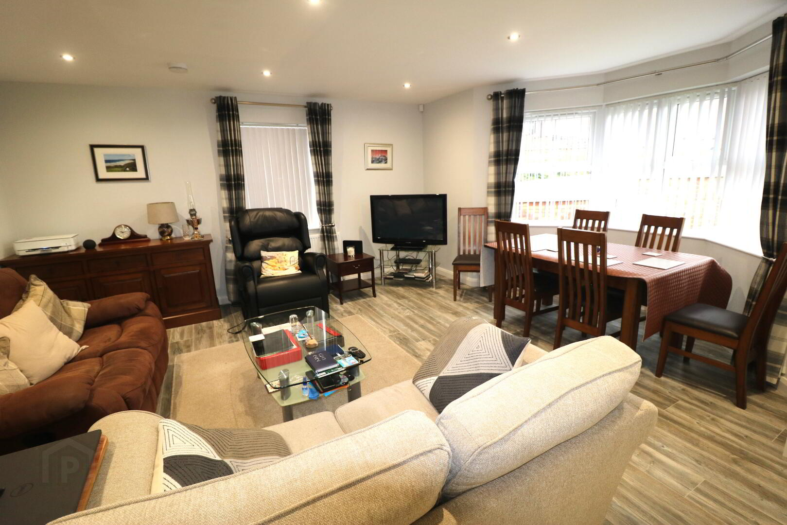 9a Carnwood 3 of 16