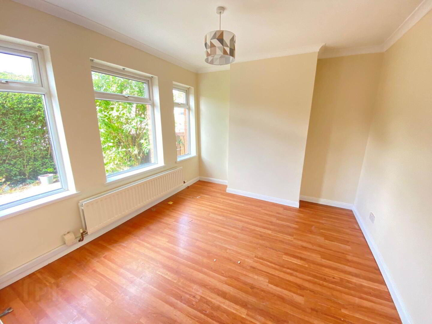 51 Stirling Avenue 6 of 8