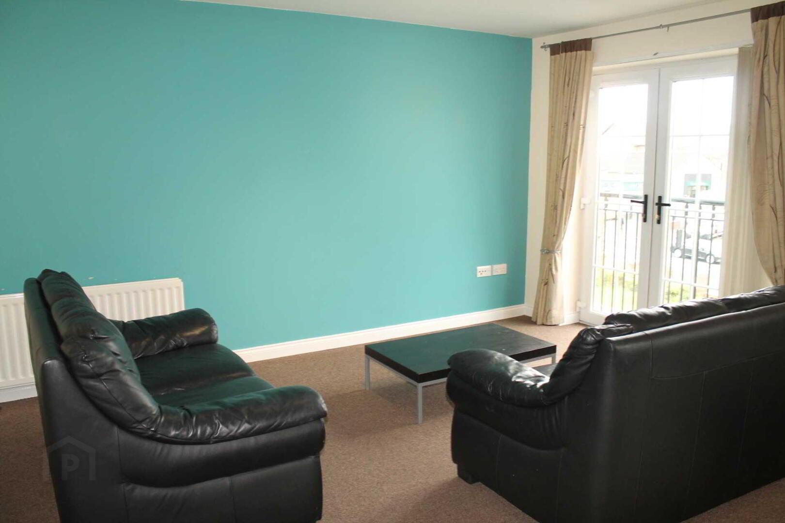 Apt 27 The Courtyard, Castlereagh Road 4 of 15