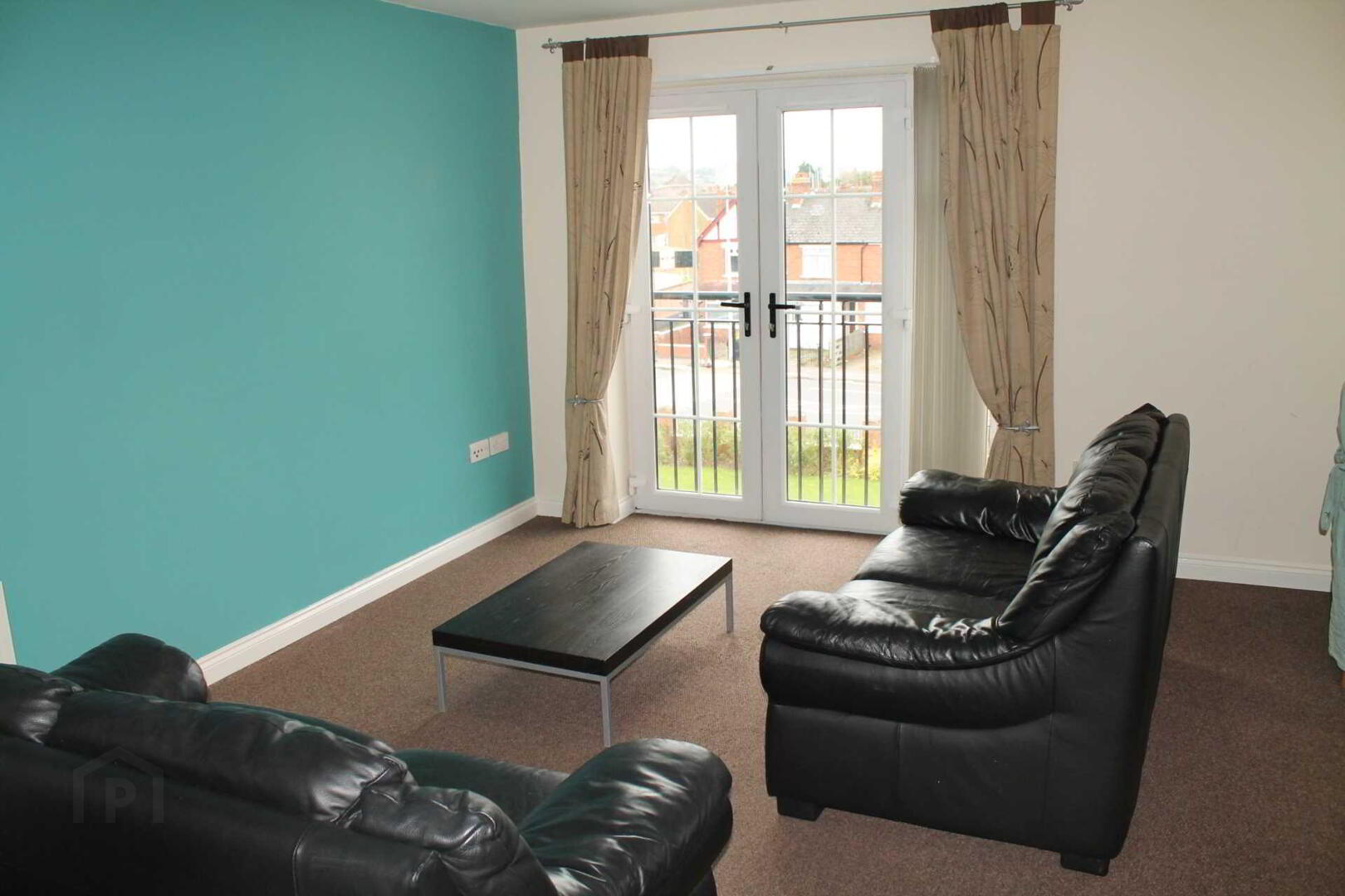 Apt 27 The Courtyard, Castlereagh Road 5 of 15