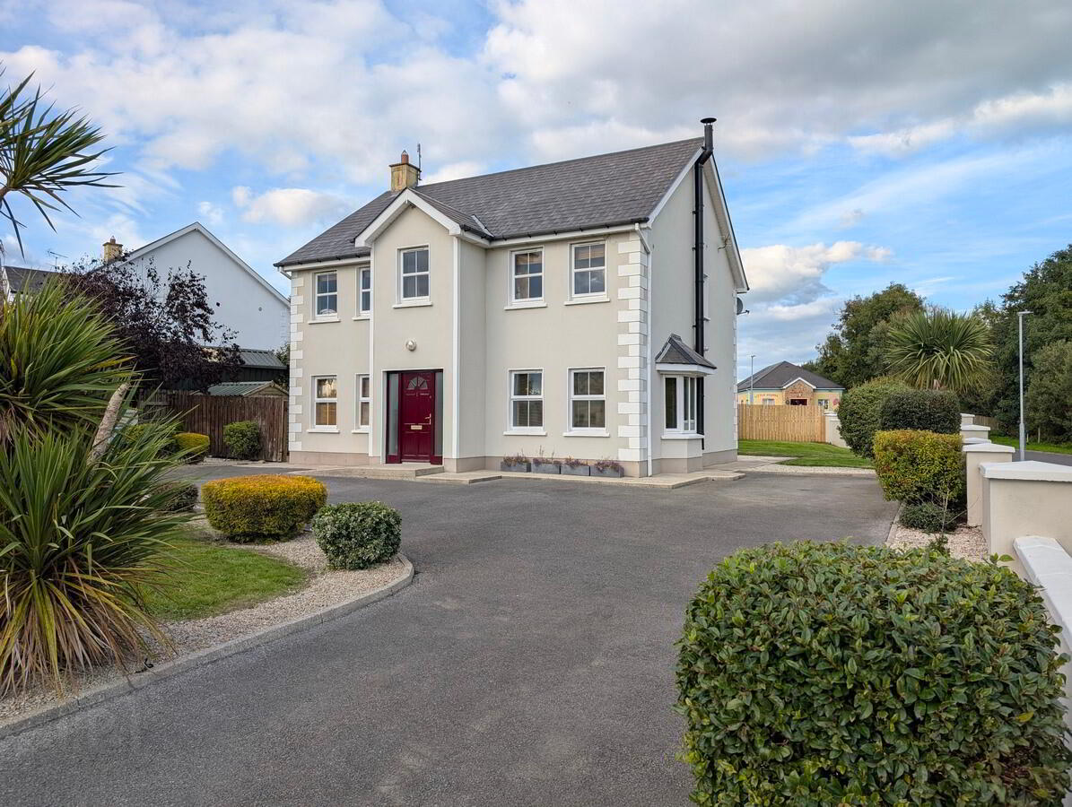 1 Cluain Alainn 2 of 35