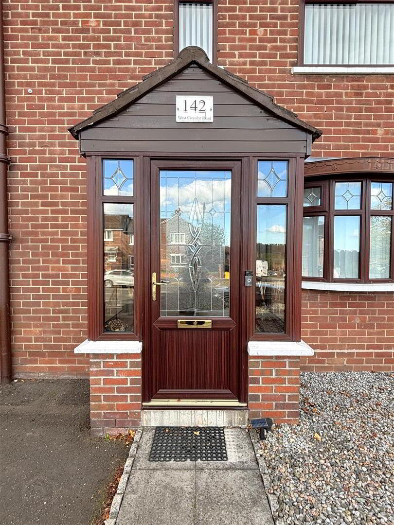142 West Circular Road 4 of 26