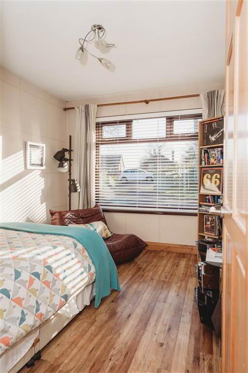 47 Dillons Avenue 13 of 35