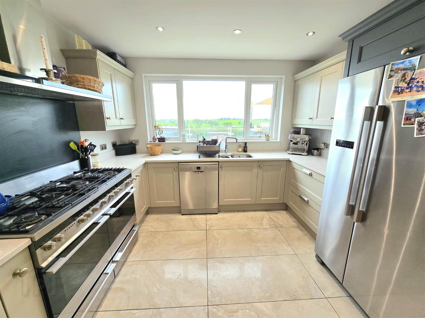 74 Dromara Road 10 of 34
