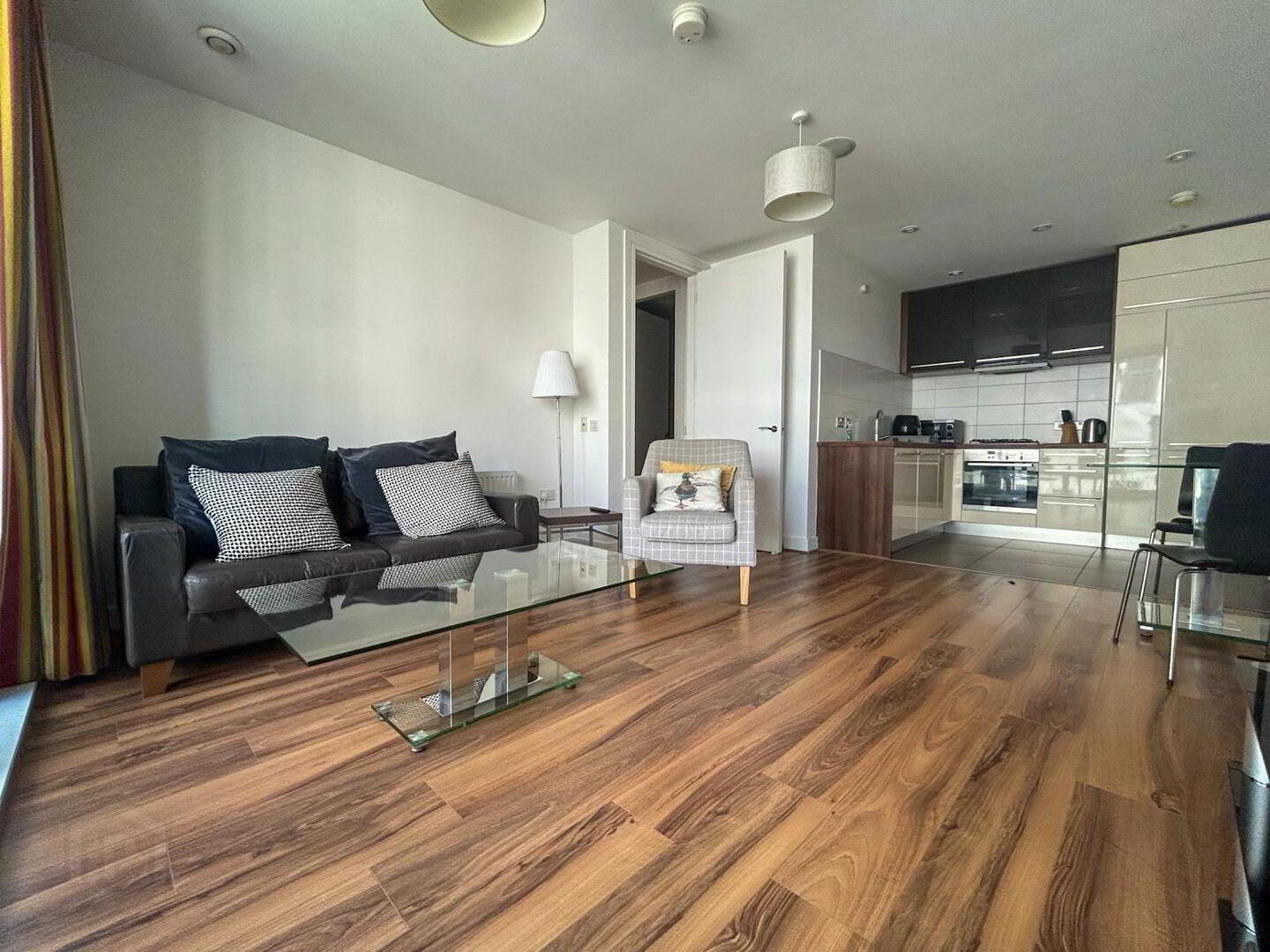 Apartment 5.35 The Arc 2e Queens Road 4 of 9