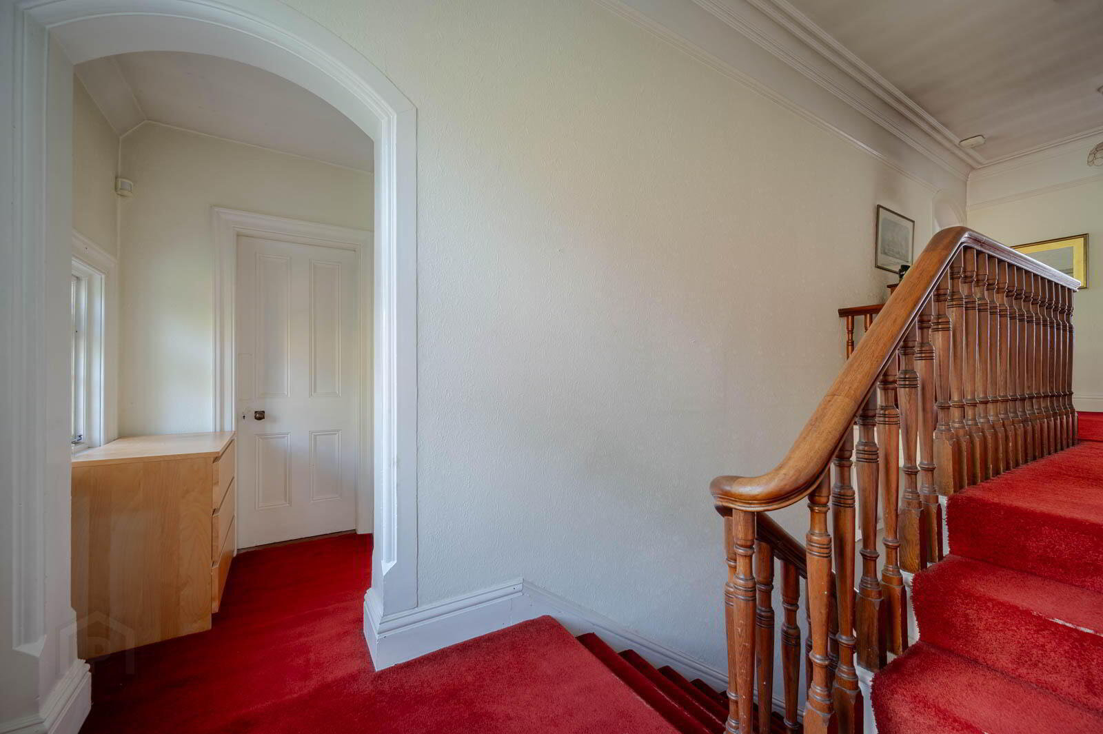 22 Myrtlefield Park 21 of 39