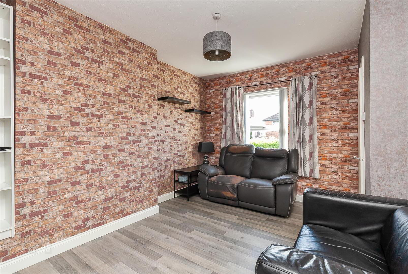 215 Carnmoney Road 4 of 12