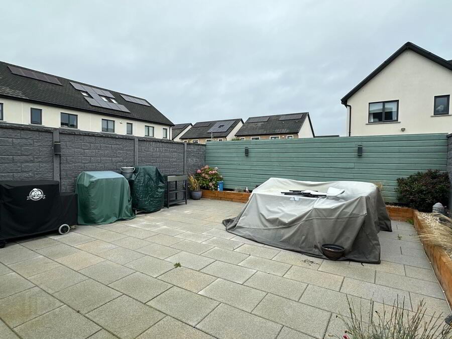 24 Willow Green 4 of 24