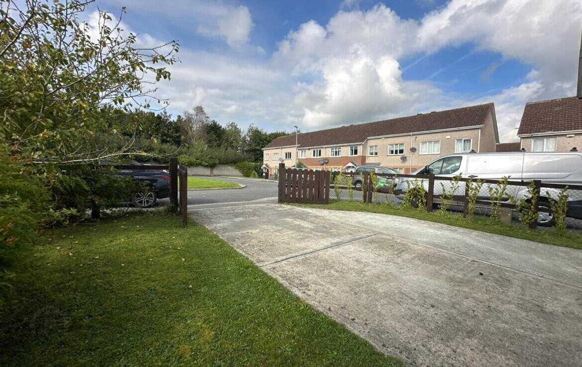 31 Cedarfield Close 29 of 29