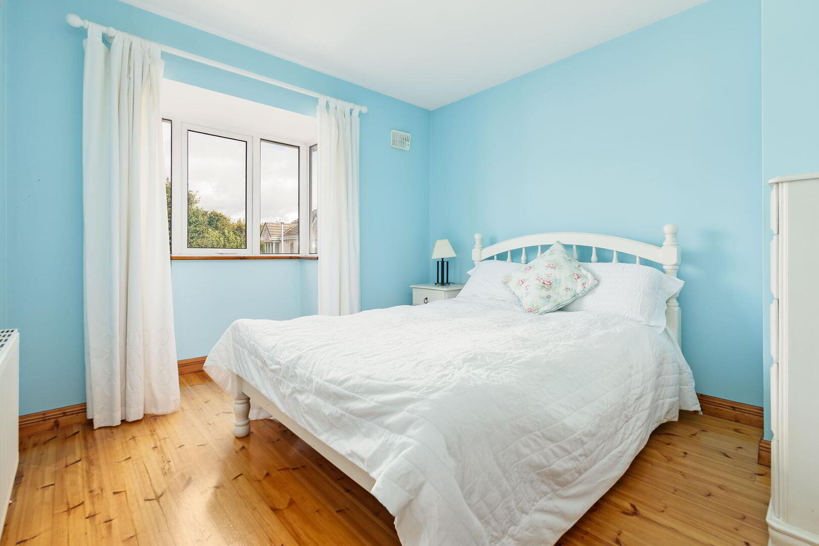 2 Oakfield Court 14 of 20