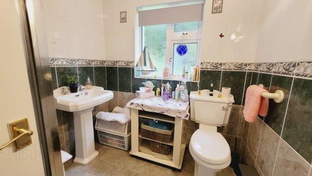 Wren Cottage" 22 of 30