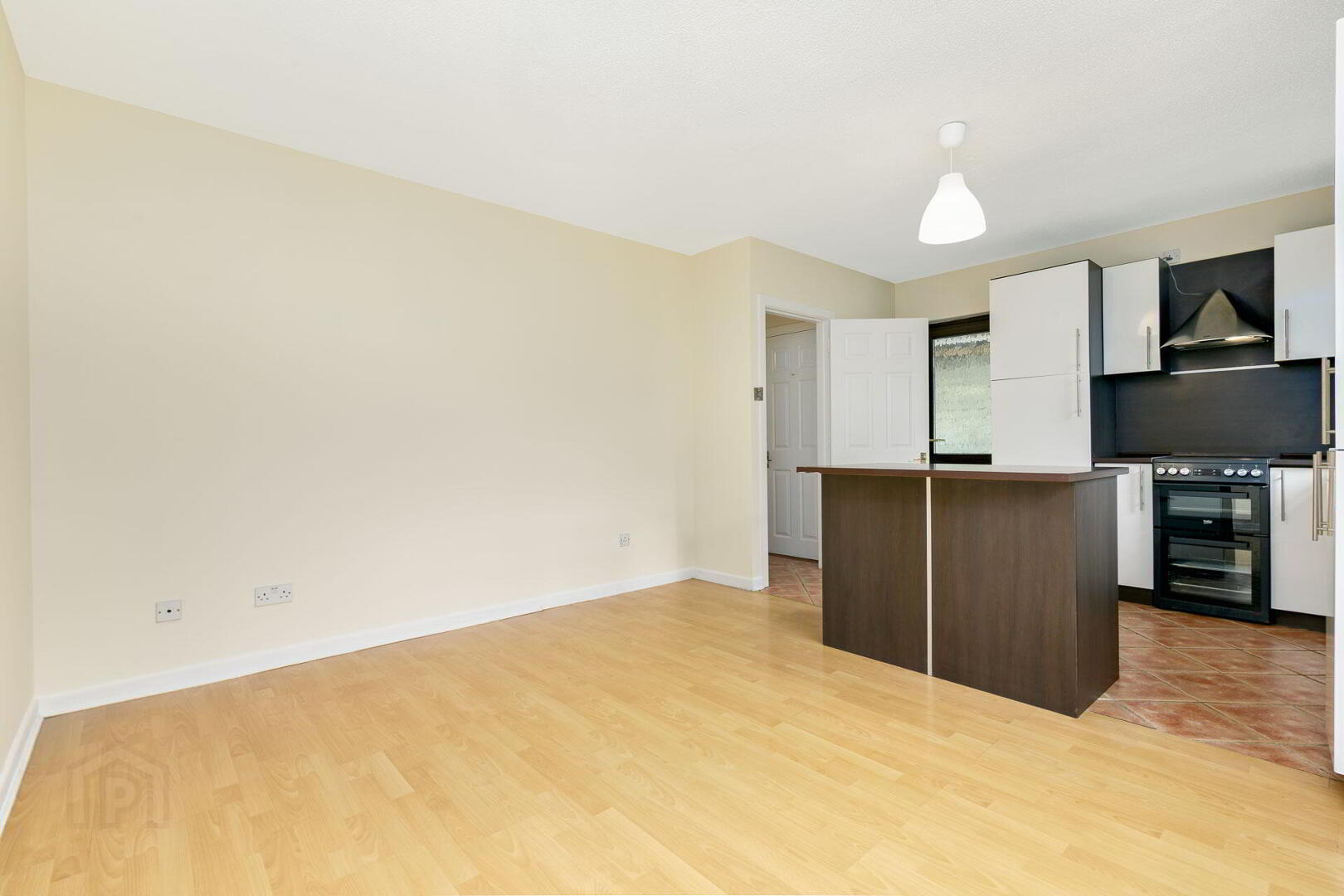 86 Crozon Park 8 of 18
