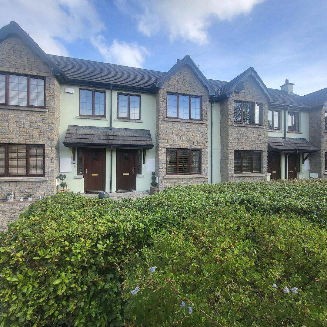 6 Crofton Court 1 of 27