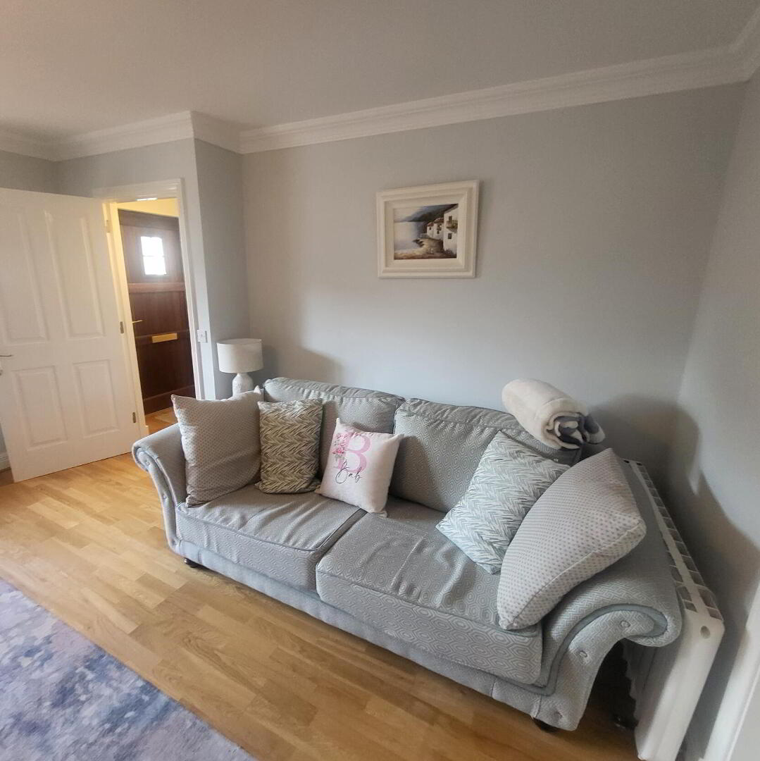 6 Crofton Court 11 of 27