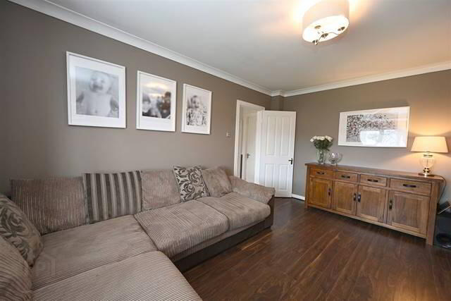 30 Upper Clevedon 38 of 54
