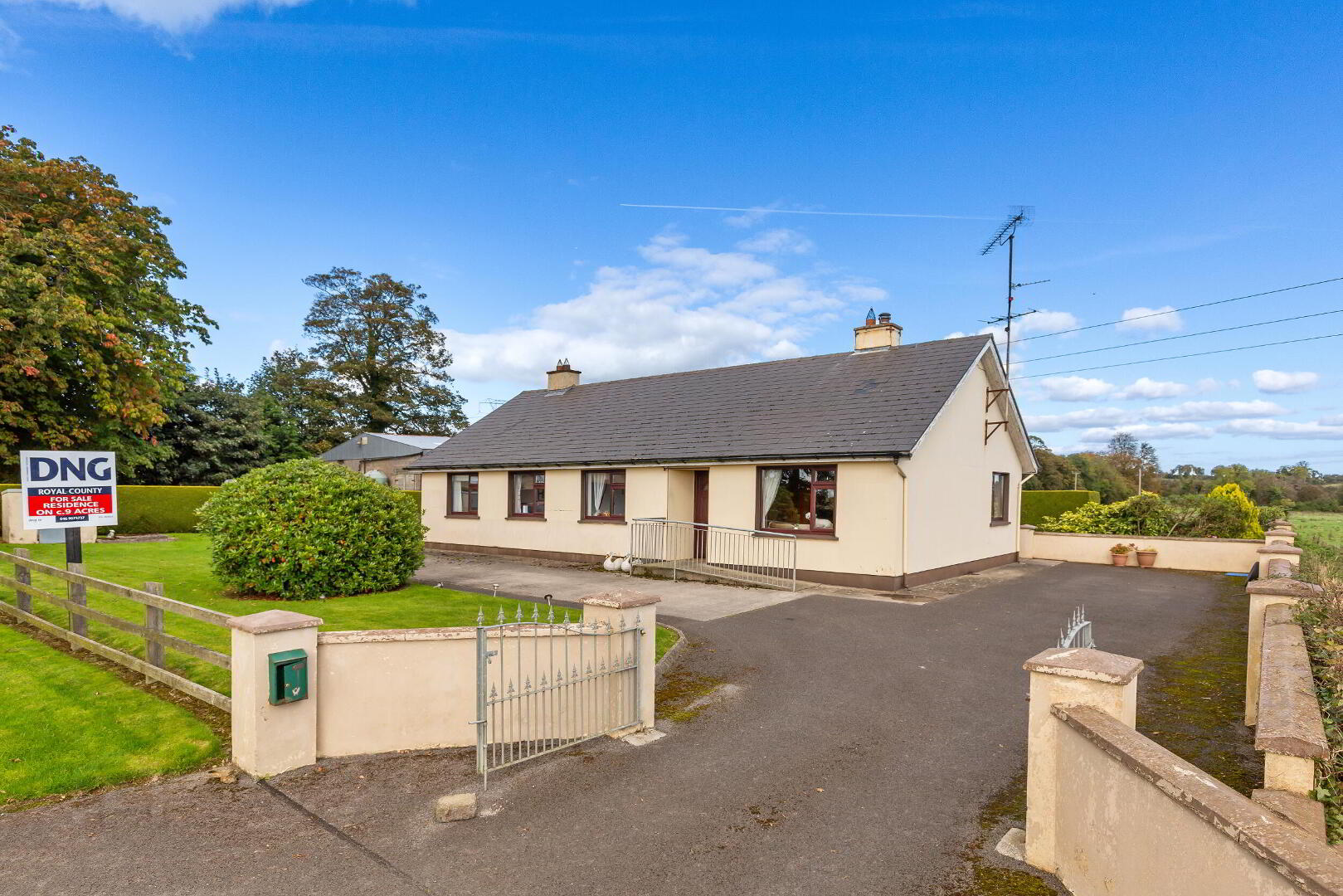 Detached Residence, Yard, C.9 Acres At 1 of 21