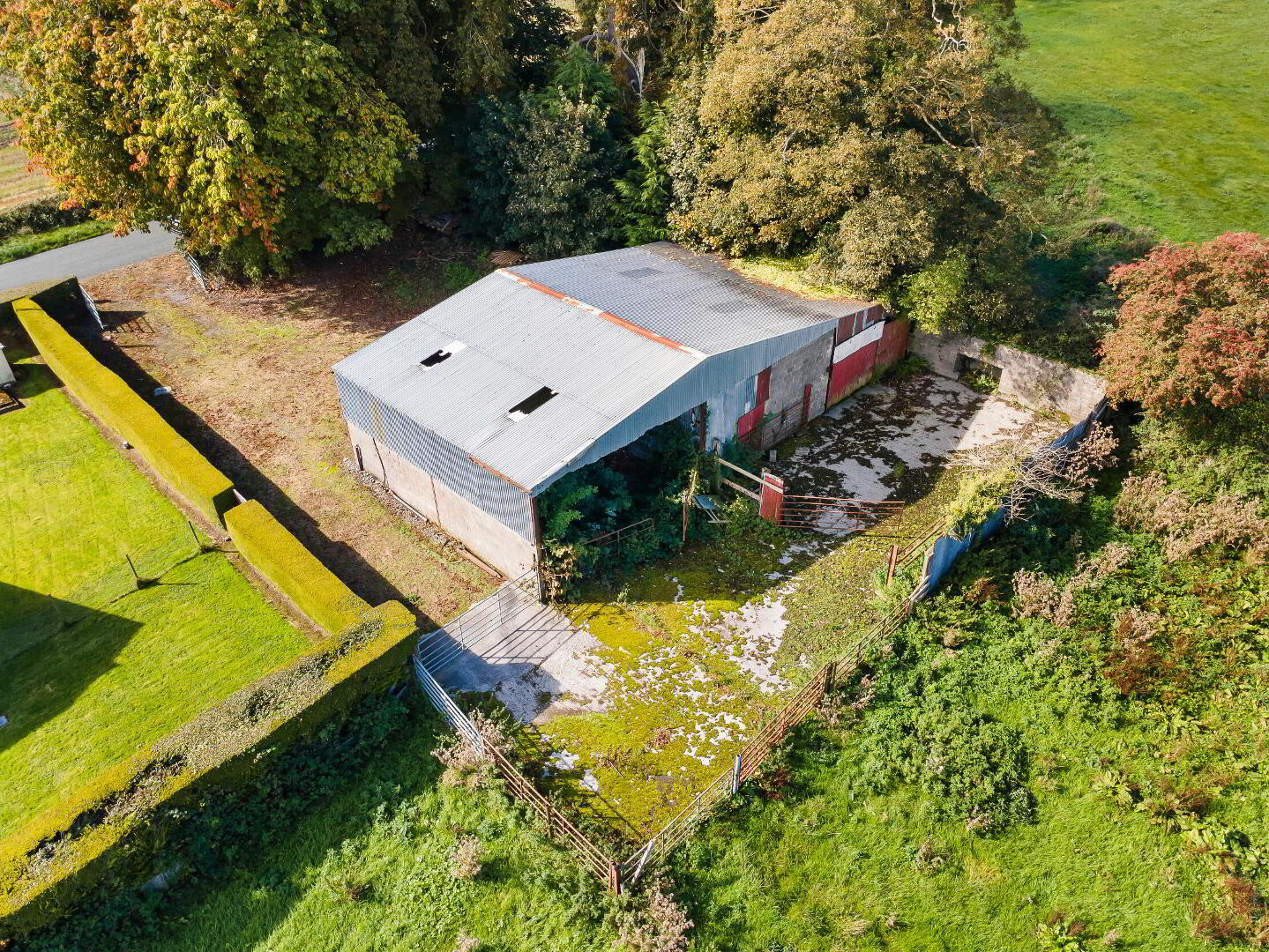 Detached Residence, Yard, C.9 Acres At 14 of 21